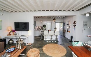 Villa Arades Sifnos with Private Pool