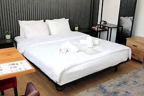 Big Life Hotel