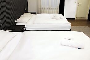 Big Life Hotel