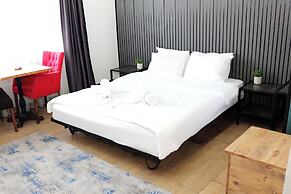 Big Life Hotel