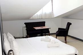 Big Life Hotel