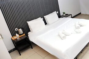 Big Life Hotel