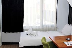 Big Life Hotel