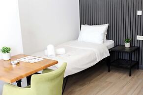 Big Life Hotel