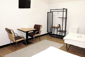 Big Life Hotel