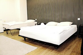 Big Life Hotel