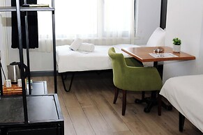 Big Life Hotel