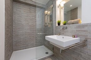 Chalet Les Etablonsluxury Chaletski-in Ski-out
