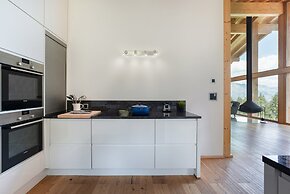 Chalet Les Etablonsluxury Chaletski-in Ski-out