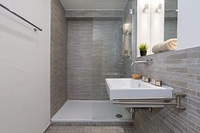 Chalet Les Etablonsluxury Chaletski-in Ski-out