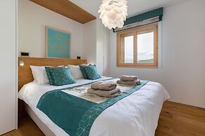 Chalet Les Etablonsluxury Chaletski-in Ski-out