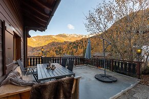 Chalet D'arbi Sauna Chalet Perfect for Families