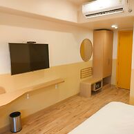 Bloom Hotel - HITEC City