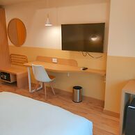 Bloom Hotel - HITEC City