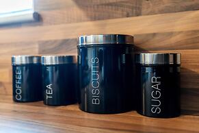 Impeccable Luxury 2-bed House in Sheffield