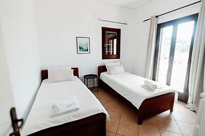 Evgenias sea view apartments