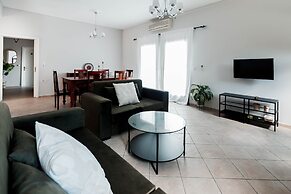 Evgenias sea view apartments