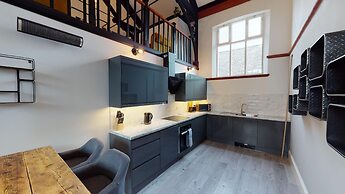 Hu1 Boutique City Apartment - Sleeps 6
