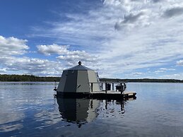 Yggdrasil Igloo Water Huts