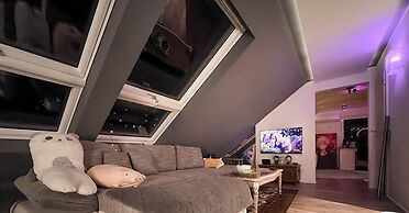 Dragons Nest: Cozy & Modern Attic Loft Nuremberg