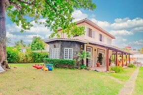 GB50 Ótima Casa 5 Quartos 300m da Praia