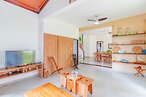 GB50 Ótima Casa 5 Quartos 300m da Praia