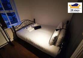 5 Bed House Leisure/business Free Parking