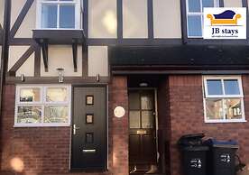 5 Bed House Leisure/business Free Parking