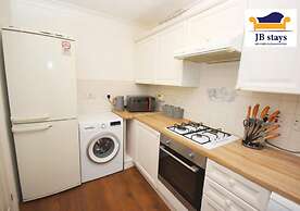 5 Bed House Leisure/business Free Parking