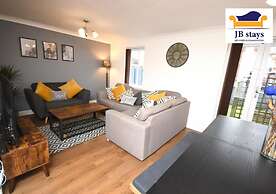 5 Bed House Leisure/business Free Parking