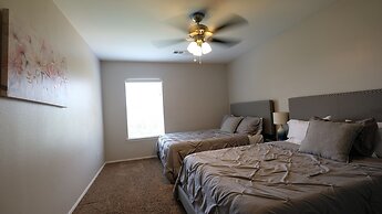 6Bdrm 3.5Bath 10Beds - GRAND TEXAS SIZED