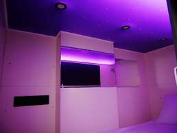Capsule Hotel Constellation 89