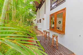 PF25 Ótima Casa 3 Quartos 300m da Praia