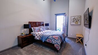 3Bdrm 3.5Bath 7Beds - NRG GRB MM-Park