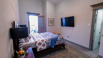 3Bdrm 3.5Bath 7Beds - NRG GRB MM-Park