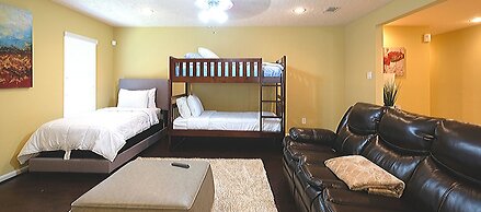 4Bdrm 2Bath 9Beds - 25mins to Downtown