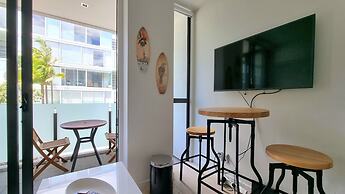 Marina View Apartment in Viaduct - Pool