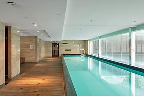 Marina View Apartment in Viaduct - Pool