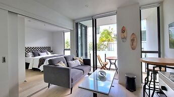 Marina View Apartment in Viaduct - Pool