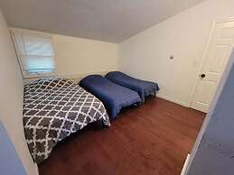 Bedroom Near Downtown Boston - Hostel