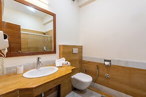 Green Castle Mall Road