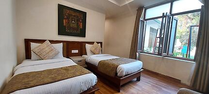 Green Castle Mall Road