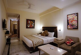 Green Castle Mall Road