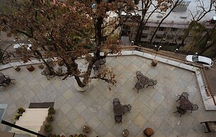 Green Castle Mall Road