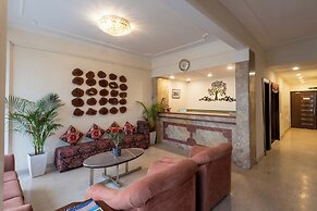 Green Castle Mall Road