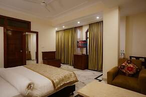 Green Castle Mall Road