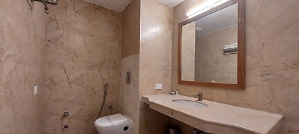 Green Castle Mall Road