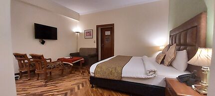 Green Castle Mall Road