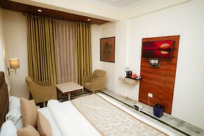 Green Castle Mall Road