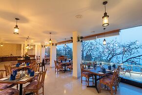 Green Castle Mall Road